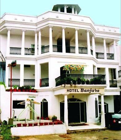 Hotel Banjara Regalia Маунт-Абу Екстер'єр фото